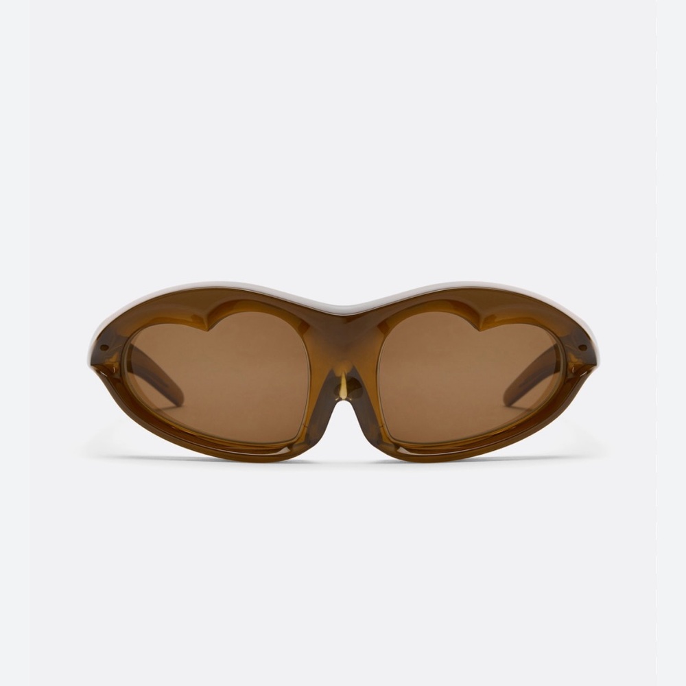Brown Heart-Shaped Sunglasses